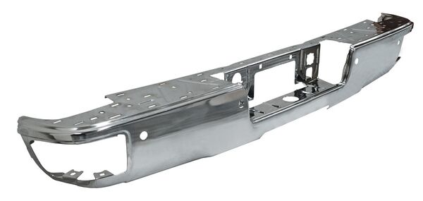 Defensa Trasera para Chevrolet Silverado 2014, 2015, 2016, 2017, 2018 - Cromada Con Escalon, Para Sensores