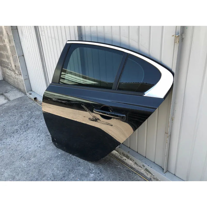 Puerta Trasera Izquierda Para Jaguar Xe 2017, 2018, 2019, 2020 - Original Trasera Izquierdo Negro