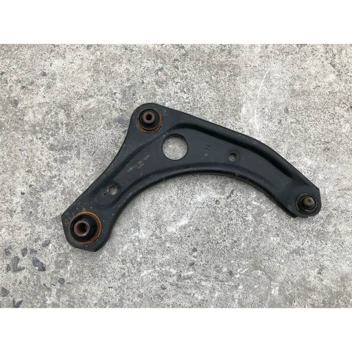 Horquilla Delantera Derecha Para Nissan Versa 2012, 2013, 2014, 2015, 2016, 2017, 2018, 2019 Motor 1.6