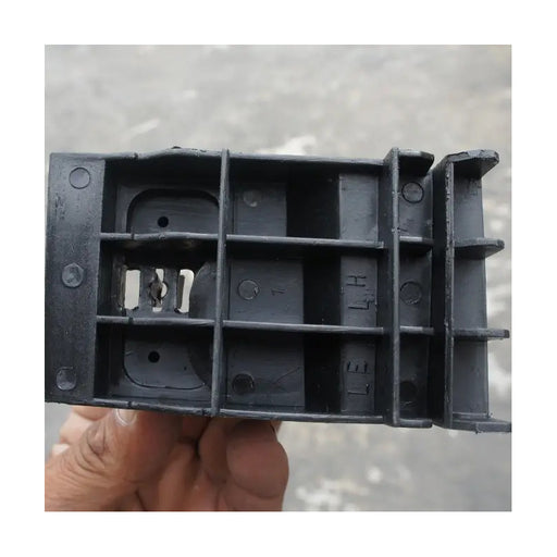 Guia De Defensa Delantera Izquierda Para Chevrolet Corsa 2003, 2004, 2005, 2006, 2007, 2008 Original