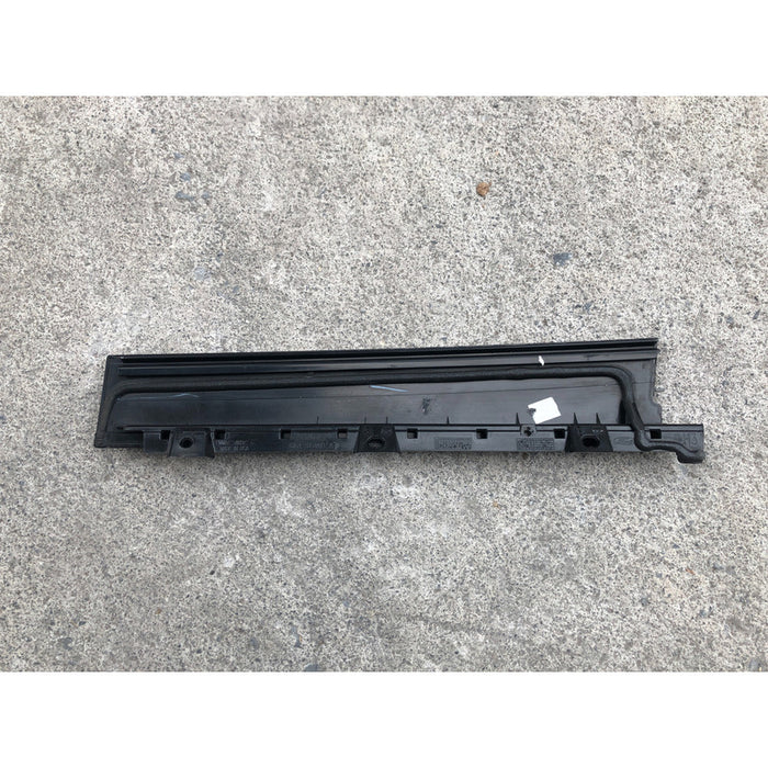 Moldura Marco Puerta Hacia Adelante Izquierda Escape 2019