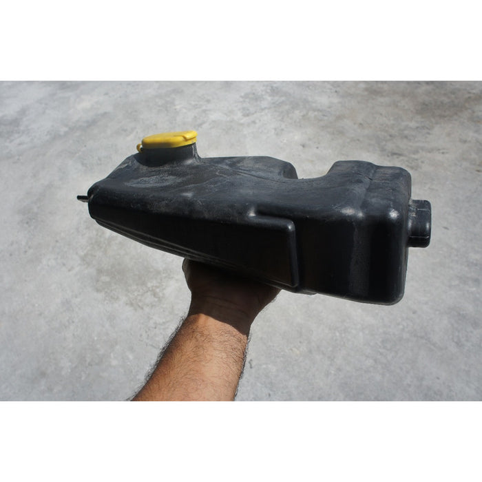 Deposito Limpiabrisas Renault Sandero 2014 - 2019