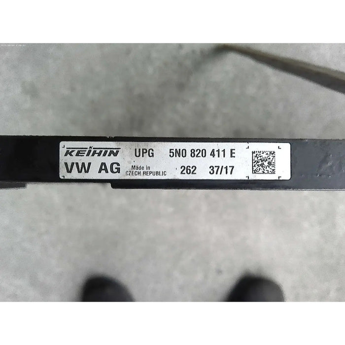 Condensador Original Para Volkswagen Tiguan 2009, 2010, 2011, 2012, 2013, 2014, 2015, 2016, 2017, 2018 (motor 2.0)