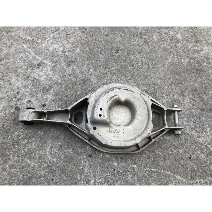 Horquilla Trasera Derecha Altima Coupe 2007 Al 2012 2.5
