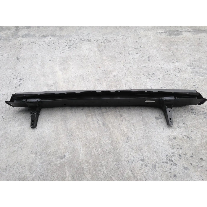Refuerzo Trasero De Defensa Para Nissan Tsuru 3 2001, 2002, 2003