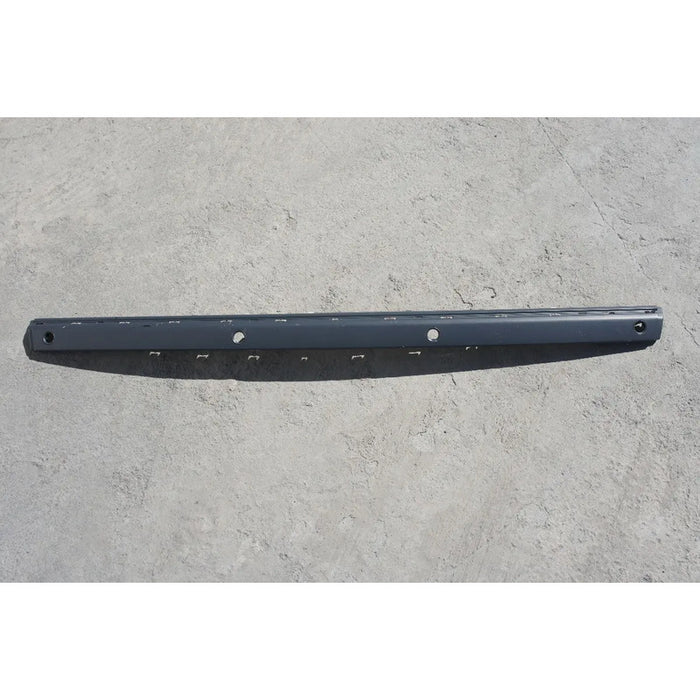 Moldura De Defensa Trasera Para Mercedes Benz C230, C320 2001, 2002, 2003, 2004, 2005, 2006, 2007 - Original