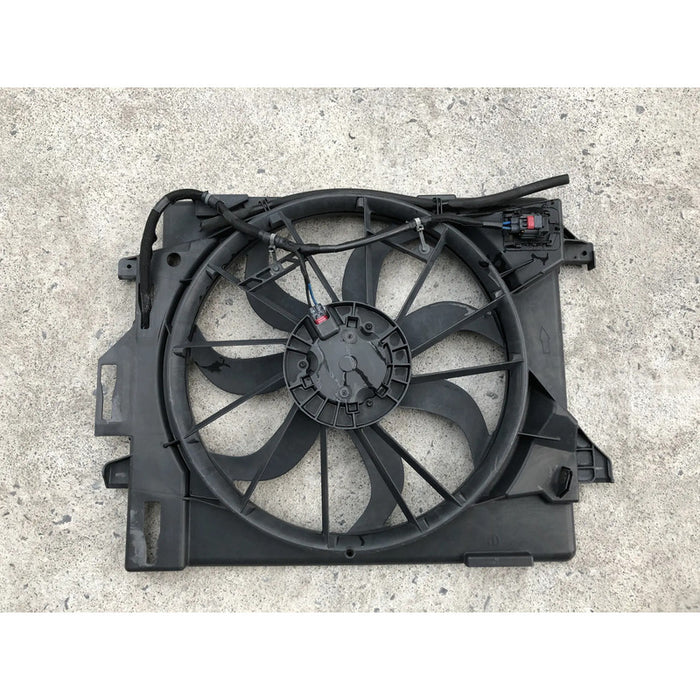 Motoventilador Para Dodge Caravan 2008, 2009, 2010, 2011, 2012, 2013, 2014, 2015, 2016, 2017, 2018, 2019 Motor 3.6 (original)