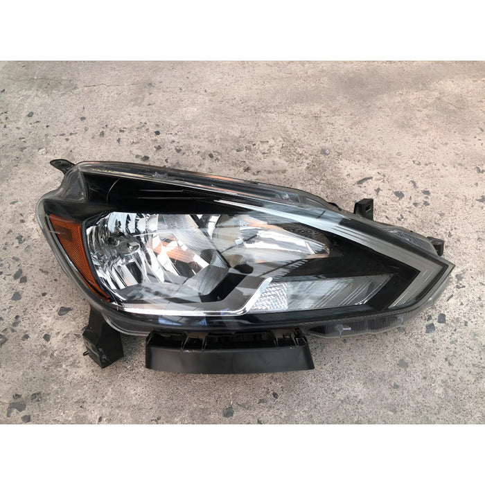 Faro, Farola, Unidad Derecho Paro Nissan Sentra 2017 2018 2019 - Original Derecho/pasajero