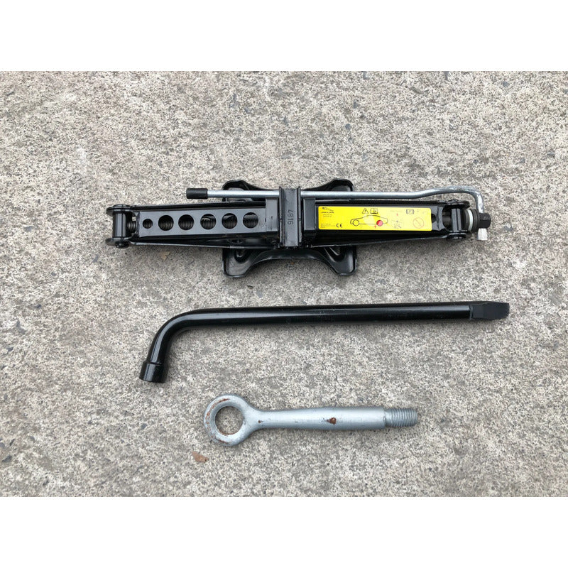 Gato De Tijera Para Jaguar Xe 2017, 2018, 2019, 2020 Original