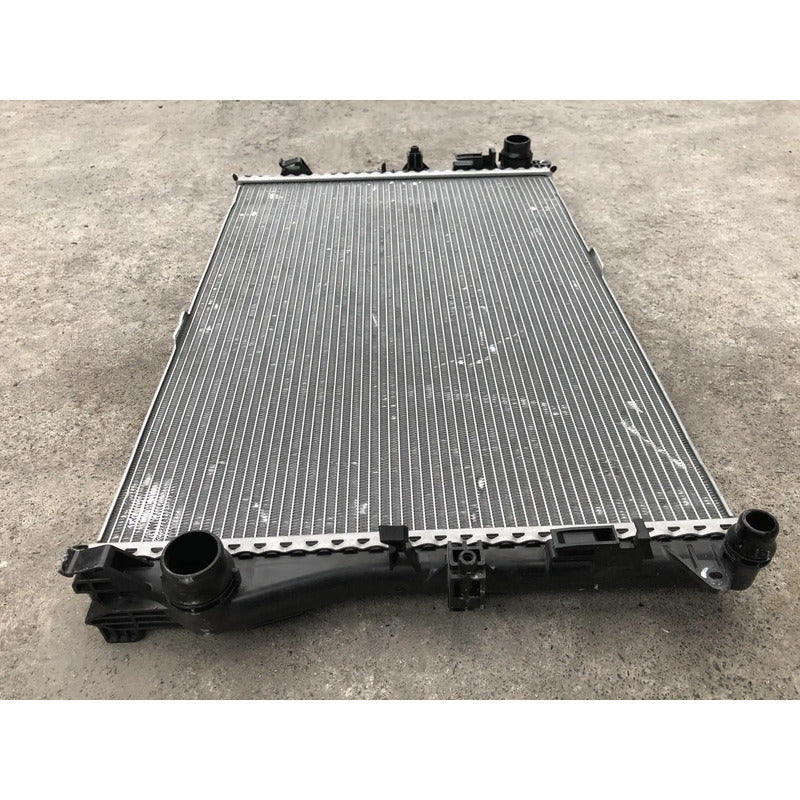 Radiador Original Para Mercedes Benz C300 2019, 2020, 2021 (motor 2.0 Litros)