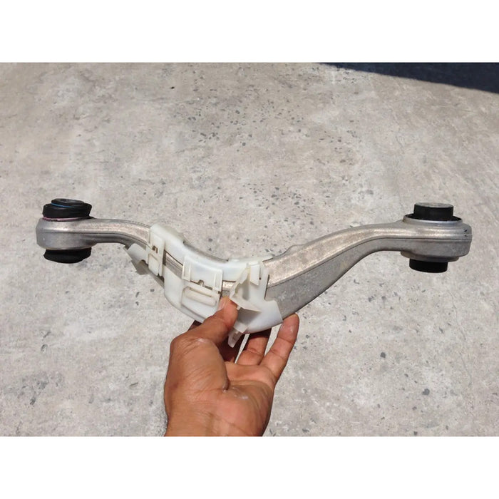 Tirante Trasero Central Izquierdo Para Bmw 530i 2017, 2018, 2019, 2020, 2021 Motor 2.0