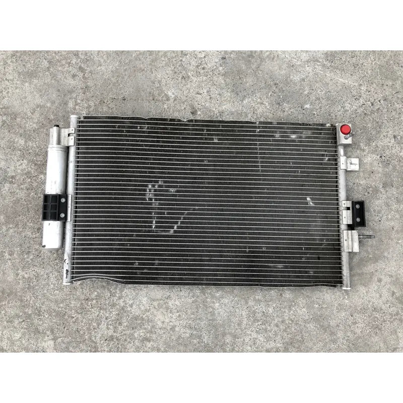 Condensador Original Para Ford Focus 2016, 2017, 2018 Motor 1.0