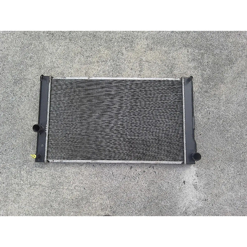 Radiador Original Para Toyota Prius 2010, 2011, 2012, 2013, 2014, 2015 Motor 1.8 Litros
