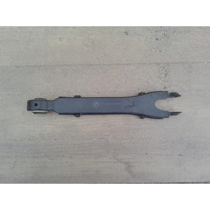 Tirante Trasero Derecho Inferior Para Mercedes Benz C250 Sedan 2010, 2011, 2012, 2013, 2014, 2015 Motor 1.8