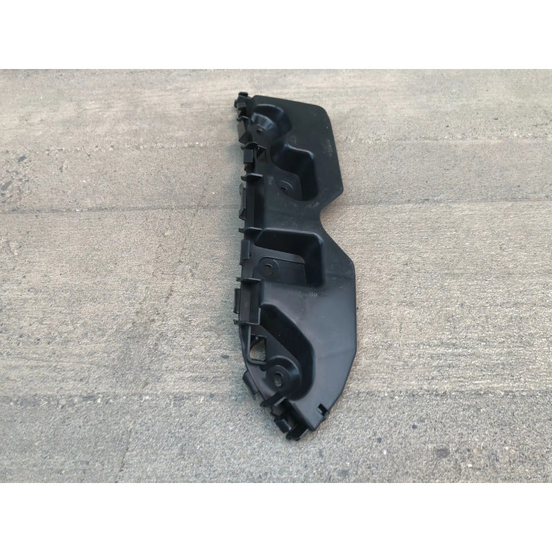 Guia Defensa Delantera Derecha Para Renault Duster 2013, 2014, 2015