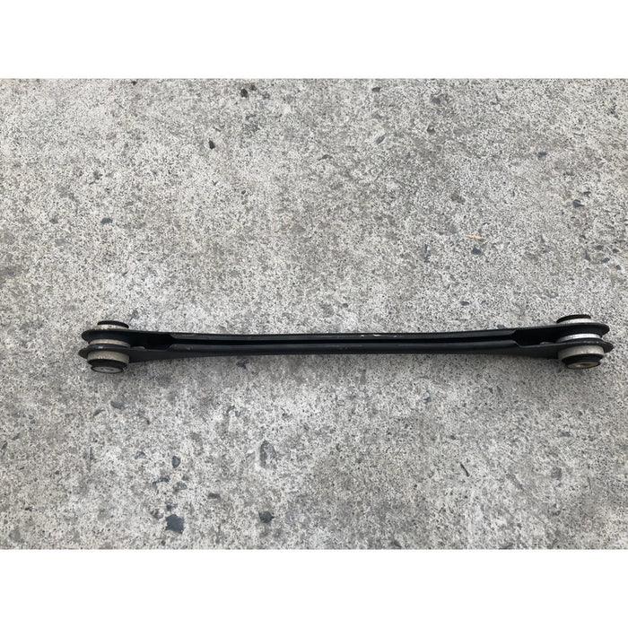 Tirante Trasero Derecho Inferior Para Bmw 328 2014, 2015, 2016, 2017, 2018 Motor 2.0