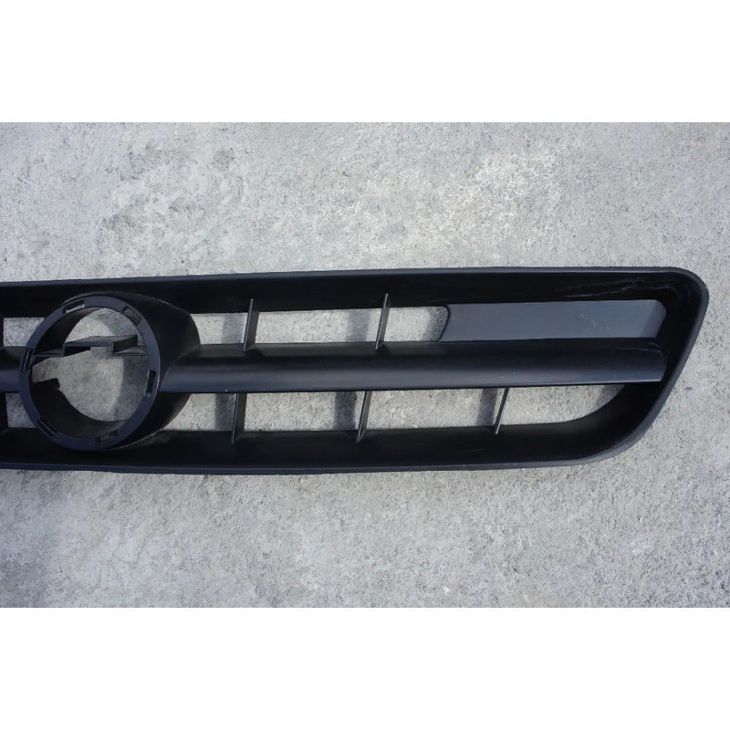 Parrilla Para Chevrolet Corsa 2003, 2004, 2005, 2006, 2007 Mate