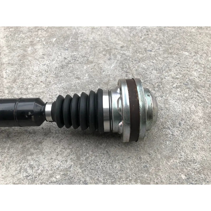 Junta Homocinetica Delantera Derecha Para Volkswagen Cc 2009, 2010, 2011,  2012 - Motor 2.0 Litros, Original