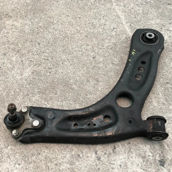 Horquilla Delantera Derecha Volkswagen Golf Gti 2015 2016 2017 2018 2019 2020 2021 Motor 2.0, Original
