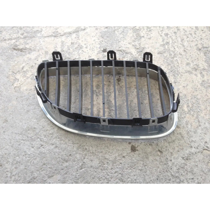 Parrilla Izquierda Para Bmw 528i, Serie 5 2008, 2009, 2010 - Original Cromado