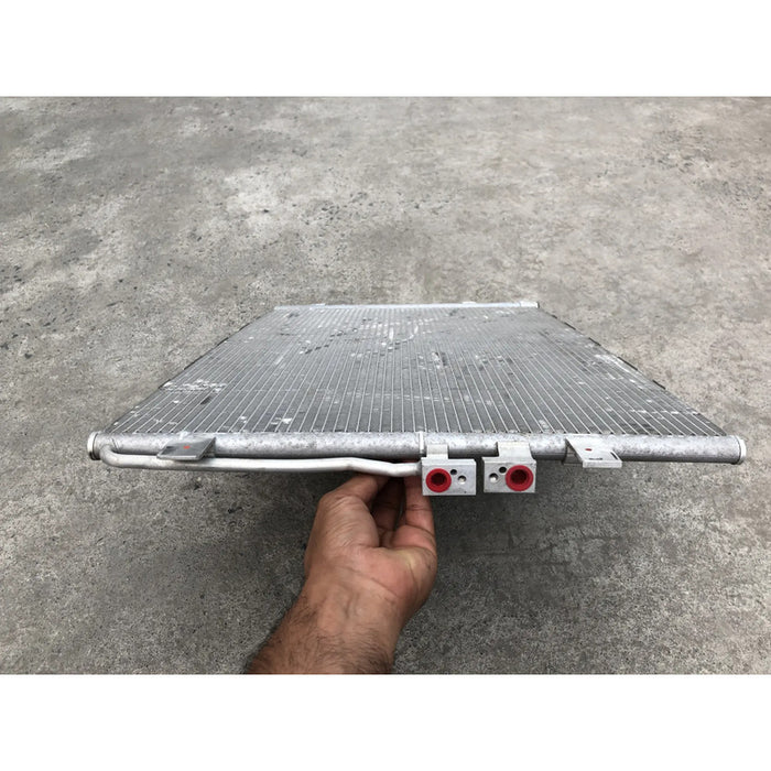 Condensador Original Para Volkswagen Atlas 2018, 2019, 2020, 2021, 2022, 2023 Motor 2.0