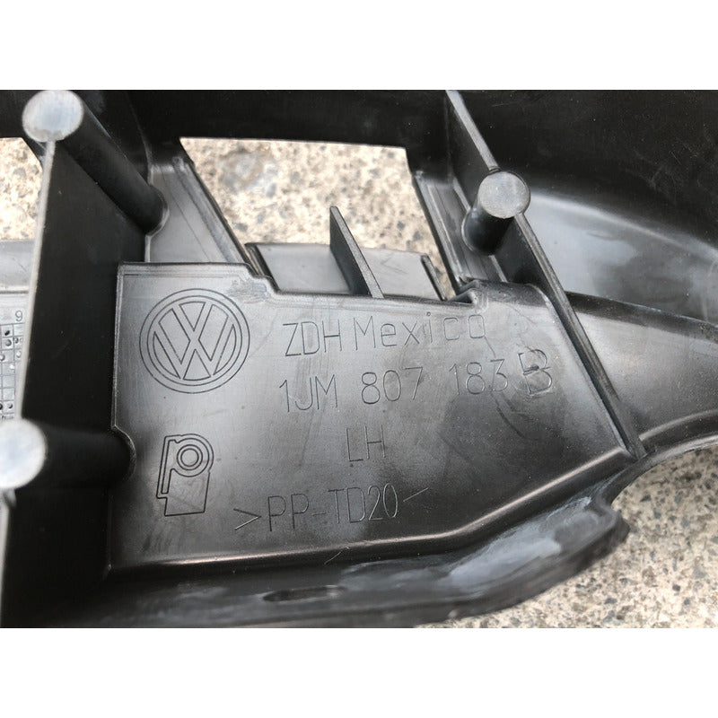 Guia De Defensa Delantera Izquierda Para Volkswagen Jetta 2008, 2009, 2010, 2011, 2012, 2013, 2014, 2015