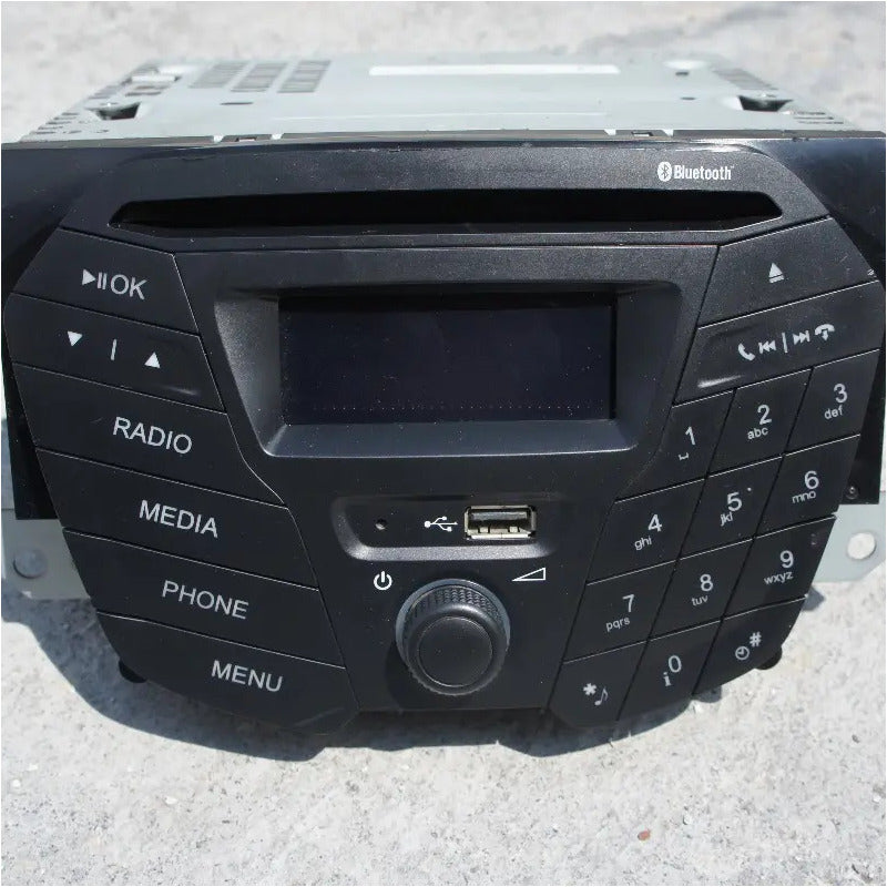 Autoestereo Radio Con Cd Bluetooth Para Ford Figo 2016
