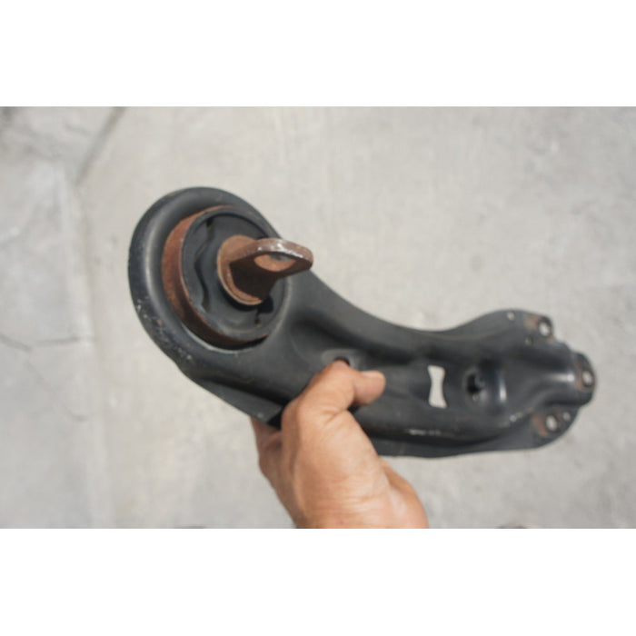 Tirante Trasero Izquierdo Dodge Journey 2011 2013 2015 2017
