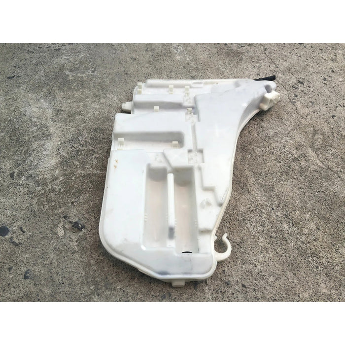 Deposito Limpia Parabrisas Para Bmw 528 2012, 2013, 2014, 2015, 2016 (motor 2.0)