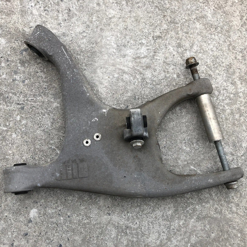 Horquilla Trasera Derecha Para Audi A4 2009, 2010, 2011, 2012 (motor 2.0) Original