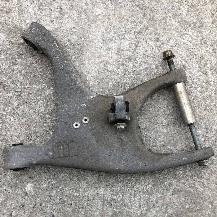 Horquilla Trasera Derecha Para Audi A4 2009, 2010, 2011, 2012 (motor 2.0) Original