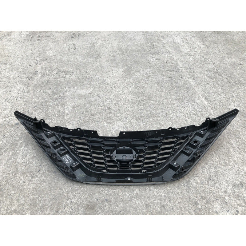 Parrilla Original Para Nissan Sentra 2016, 2017, 2018, Original Cromado