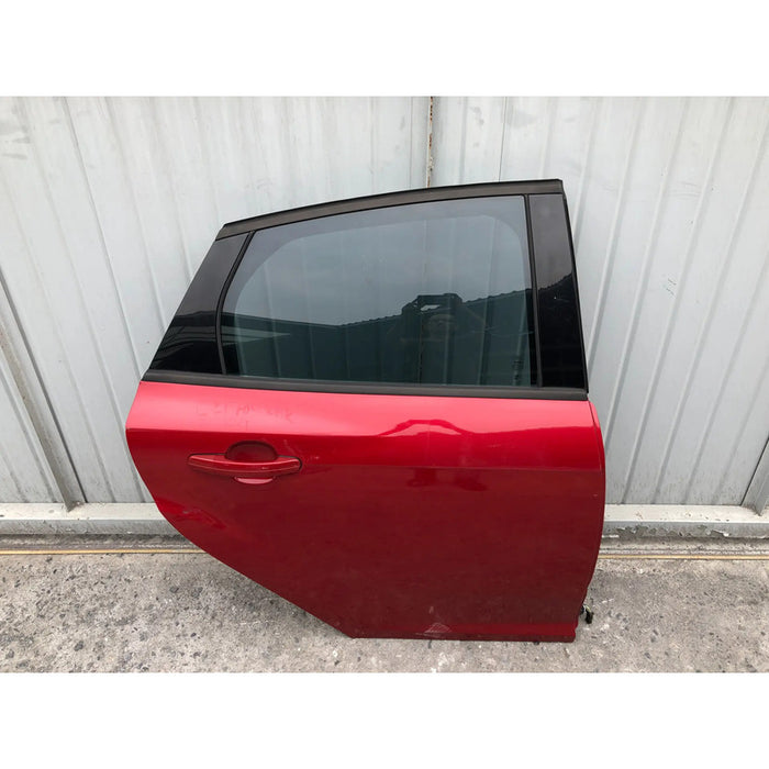 Puerta Trasera Derecha Ford Focus 2012 2013 2014 2015 2016 2017 2018 Original Trasera Derecho Rojo