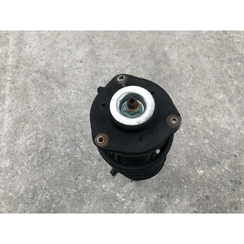 Amortiguador Delantero Derecho Para Volkswagen Jetta 2011, 2012, 2013, 2014, 2015, 2016, 2017, 2018 Motor 2.0 Original