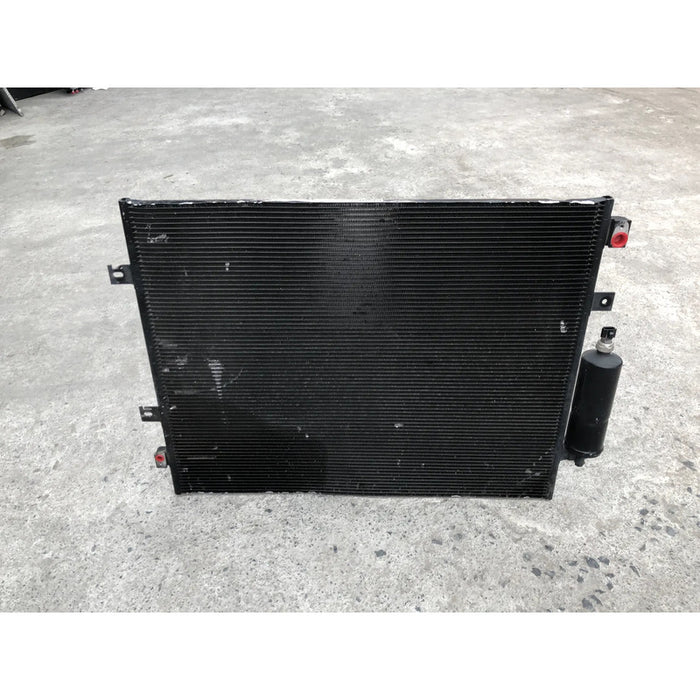 Condensador Para Nissan Titan 2017, 2018, 2019 - Motor 5.6 Litros - Original