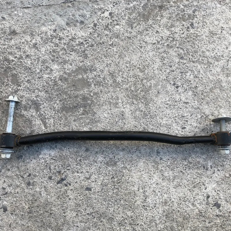 Tirante Trasero Derecho Para Challenger Dodge 2011, 2012, 2013, 2014, 2015, 2016, 2017, 2018, 2019, 2020, 2021 Motor 3.6