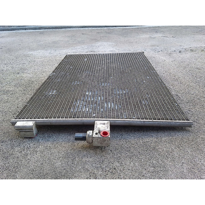 Condensador Original Para Mercedes Benz Cls550 2012, 2013, 2014, 2015 (motor 5.5)
