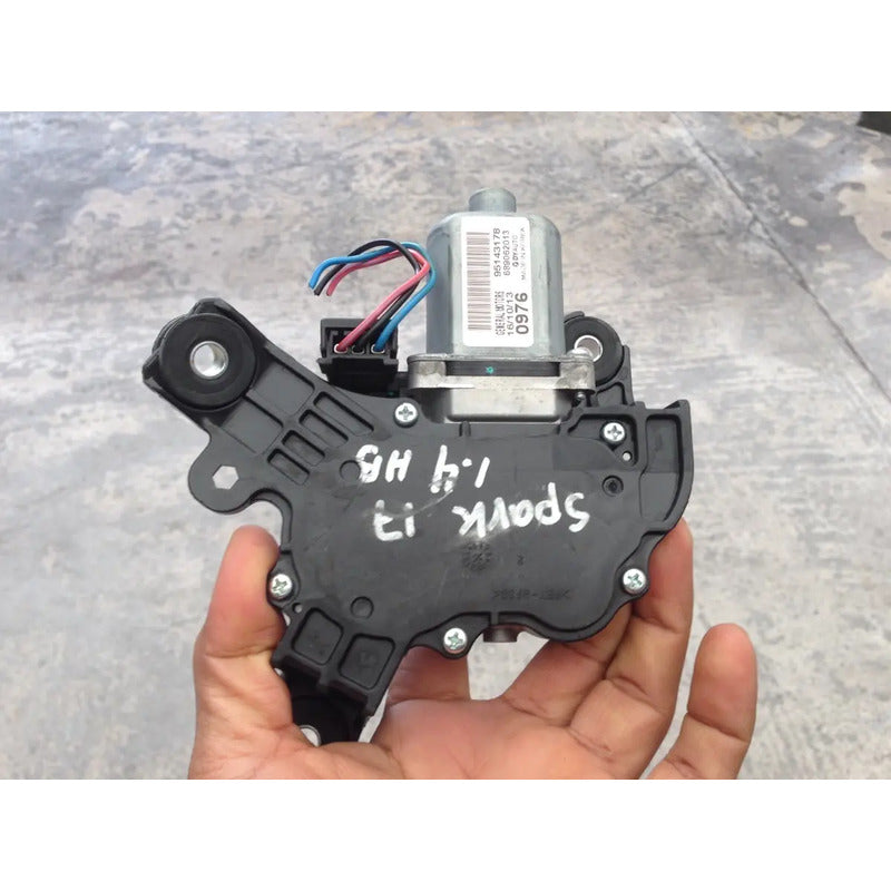 Motor Limpia Parabrisas Trasero Para Chevrolet Spark 2014, 2015, 2016, 2017 (original)