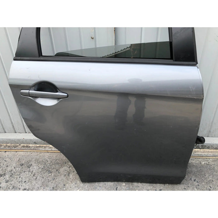 Puerta Trasera Derecha Para Mitsubishi Outlander Sport 2015, 2016, 2017, 2018, 2019, 2020 Trasera Derecha Plateado