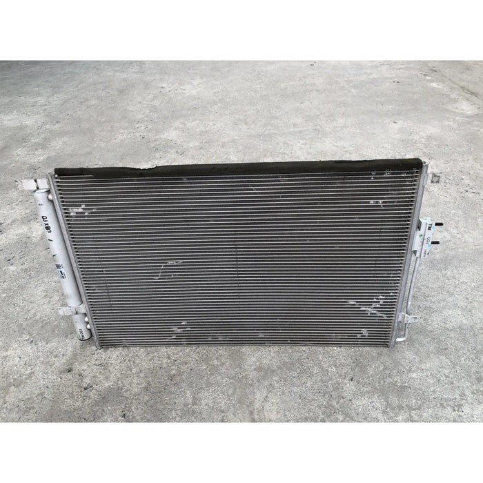 Condensador Original Para Sorento 2016, 2017, 2018, 2019, 2020 Motor 3.3