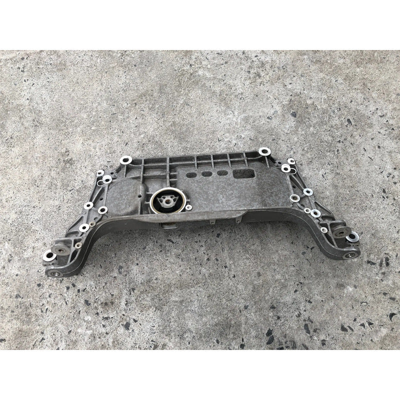 Puente Delantero Para Volkswagen Cc 2009, 2010, 2011, 2012, 2013, 2014, 2015, 2016, 2017 - Motor 2.0 Litros, 4 Cilindros - Original