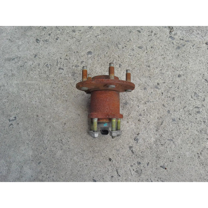 Maza Balero Trasera Para Chevrolet Malibu 2008, 2009, 2010, 2011, 2012