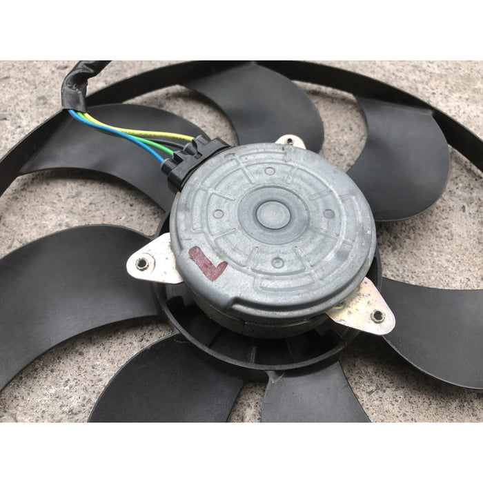 Motor Aspas, Abanico De Ventilador Izquierdo Para Nissan Rogue 2014, 2015, 2016, 2017, 2018 - Motor 2.5 Litros - Original