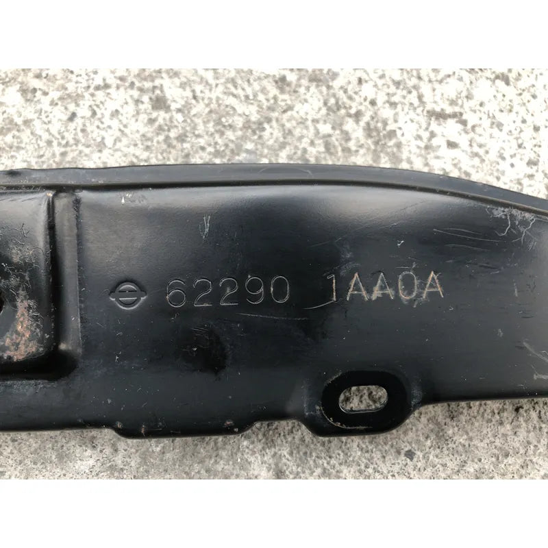Guia Defensa Delantera Central Para Nissan Murano 2009, 2010, 2011, 2012, 2013, 2014