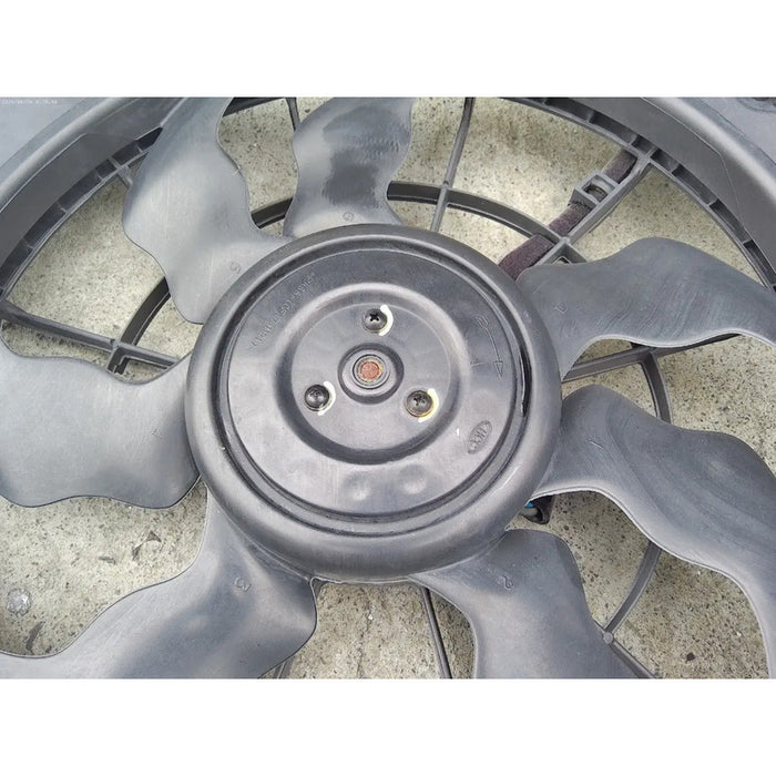 Motoventilador Para Santa Fe 2013, 2014, 2015, 2016, 2017, 2018 Motor 3.3 (original)