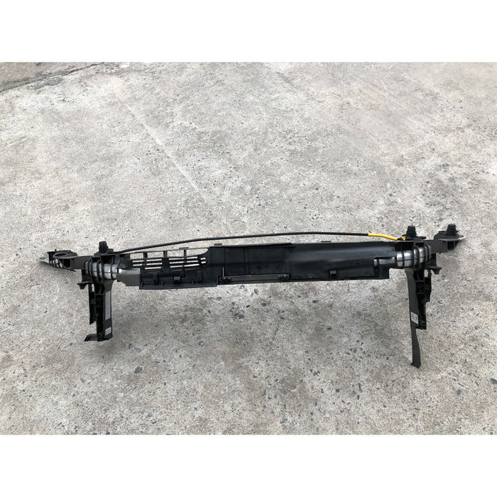 Marco Radiador Mercedes Benz Cla250 2014 Al 2019 2.0