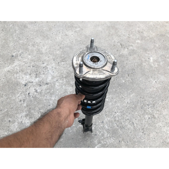 Amortiguador Delantero Izquierdo Original Para Mercedes Benz C300 2015, 2016, 2017, 2018, 2019, 2020, 2021, 2022 - Original