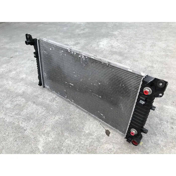 Radiador Original Para Tahoe 2016 2017 2018 2019 Motor 5.3