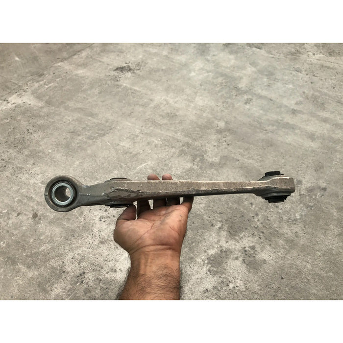 Tirante Delantero Derecho Porsche Macan 2017, 2018, 2019, 2020, 2021, 2022, 2023,2024 Para Motor 3.0 Litros