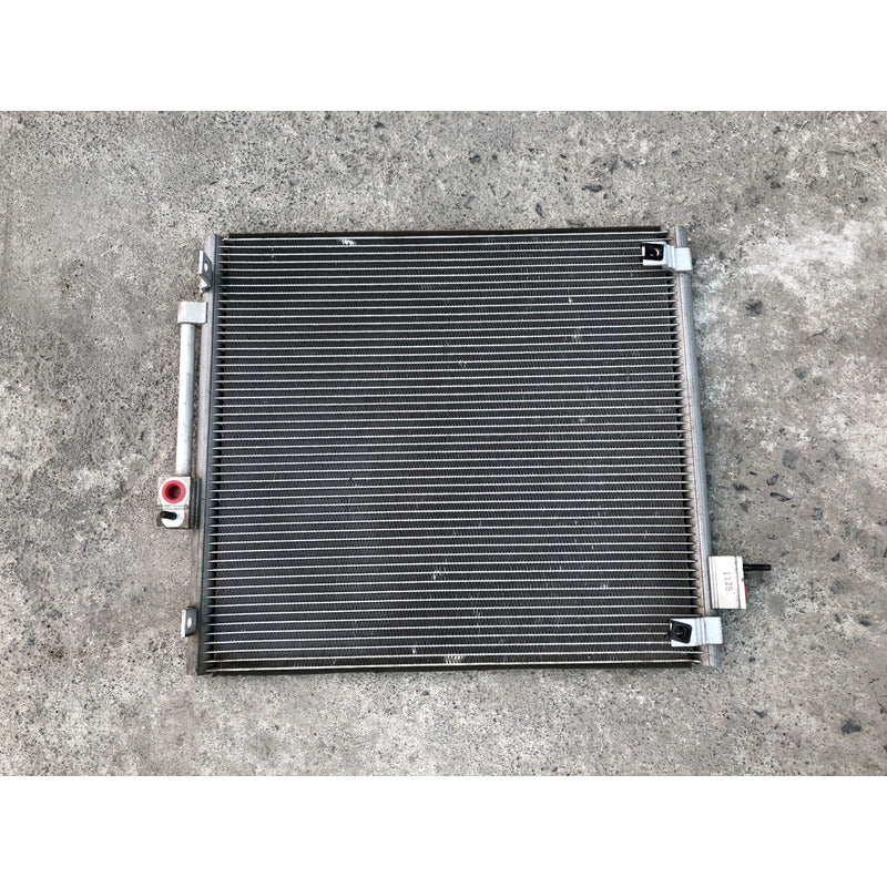 Condensador Izquierdo Original Para Tesla Model S 2012, 2013, 2014, 2015, 2016, 2017, 2018, 2019, 2020